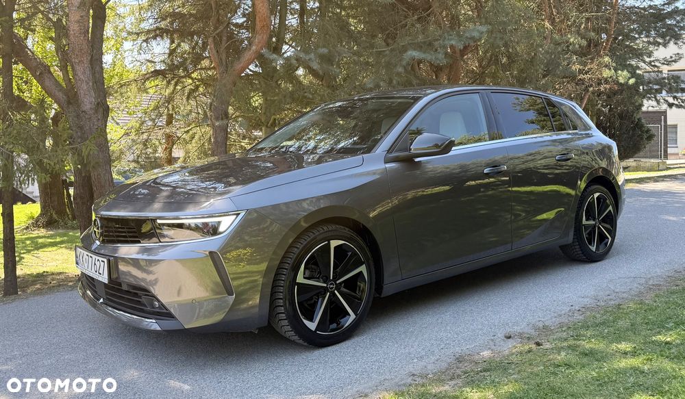 Opel Astra 1.2 T Elegance S&S - 1