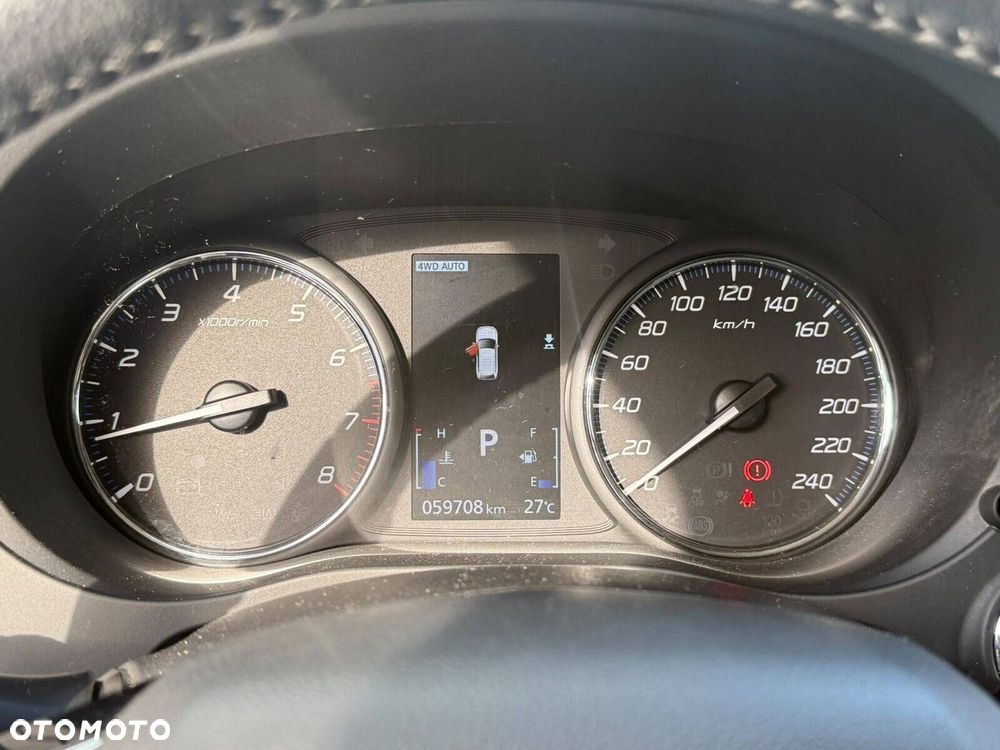Mitsubishi Outlander 2.0 Intense + SDA 4WD CVT - 17