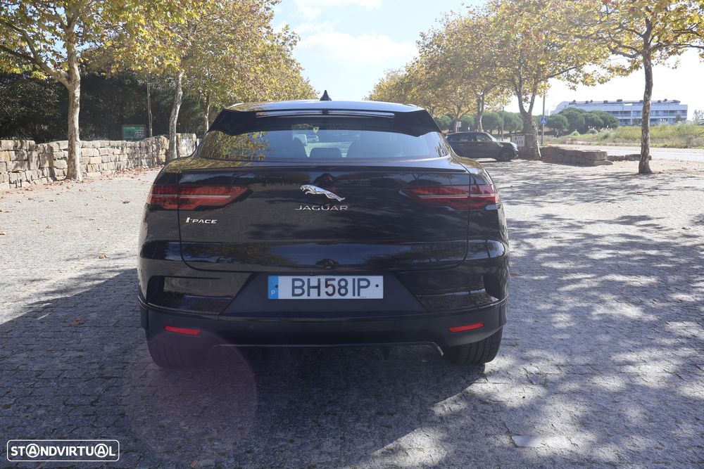 Jaguar I-Pace - 10