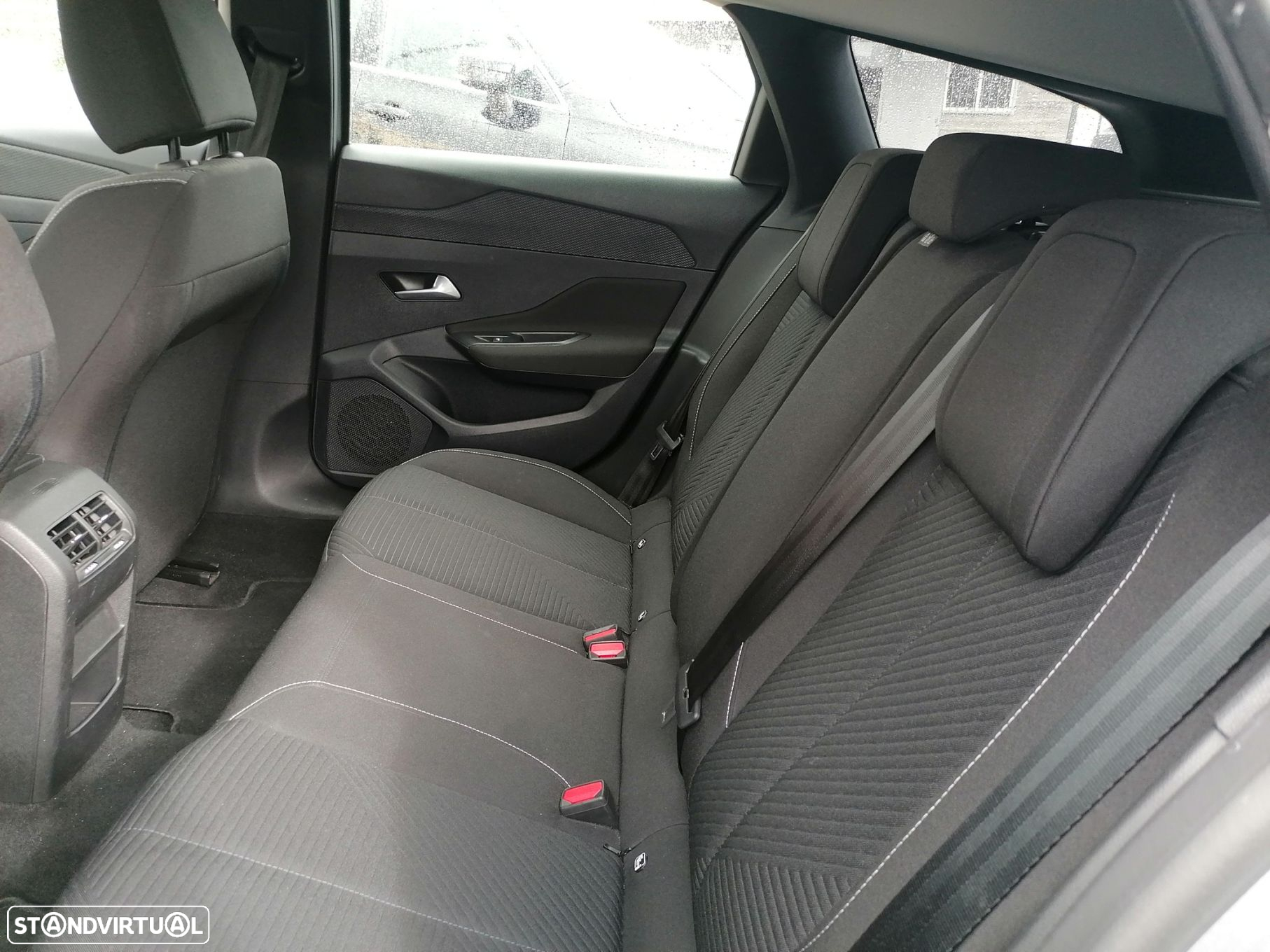 Peugeot 308 SW 1.5 BlueHDi Active - 23