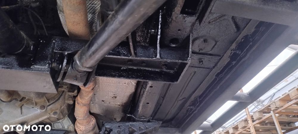 Jeep Cherokee 4.0 Limited - 26