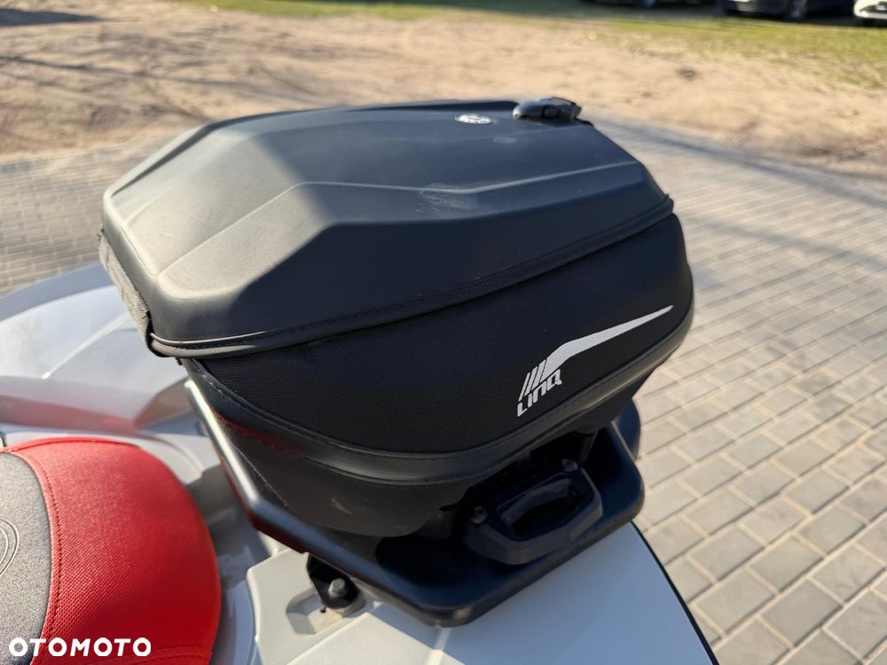 Can-Am Renegade - 14