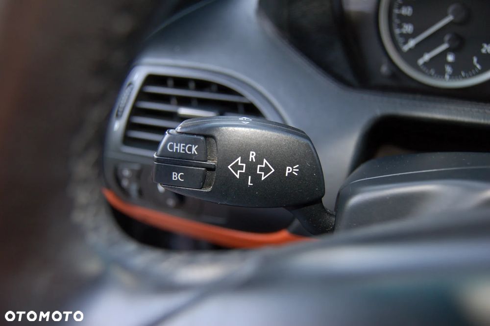 BMW Seria 6 650 i - 18