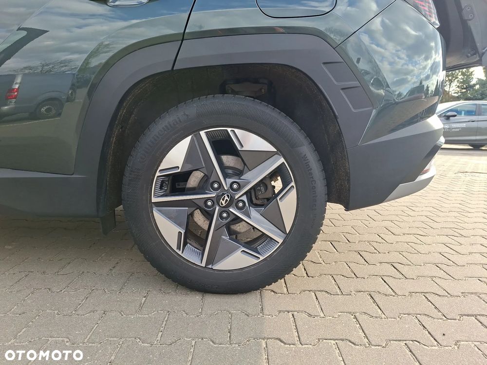 Hyundai Tucson 1.6 T-GDi HEV Executive 2WD - 18