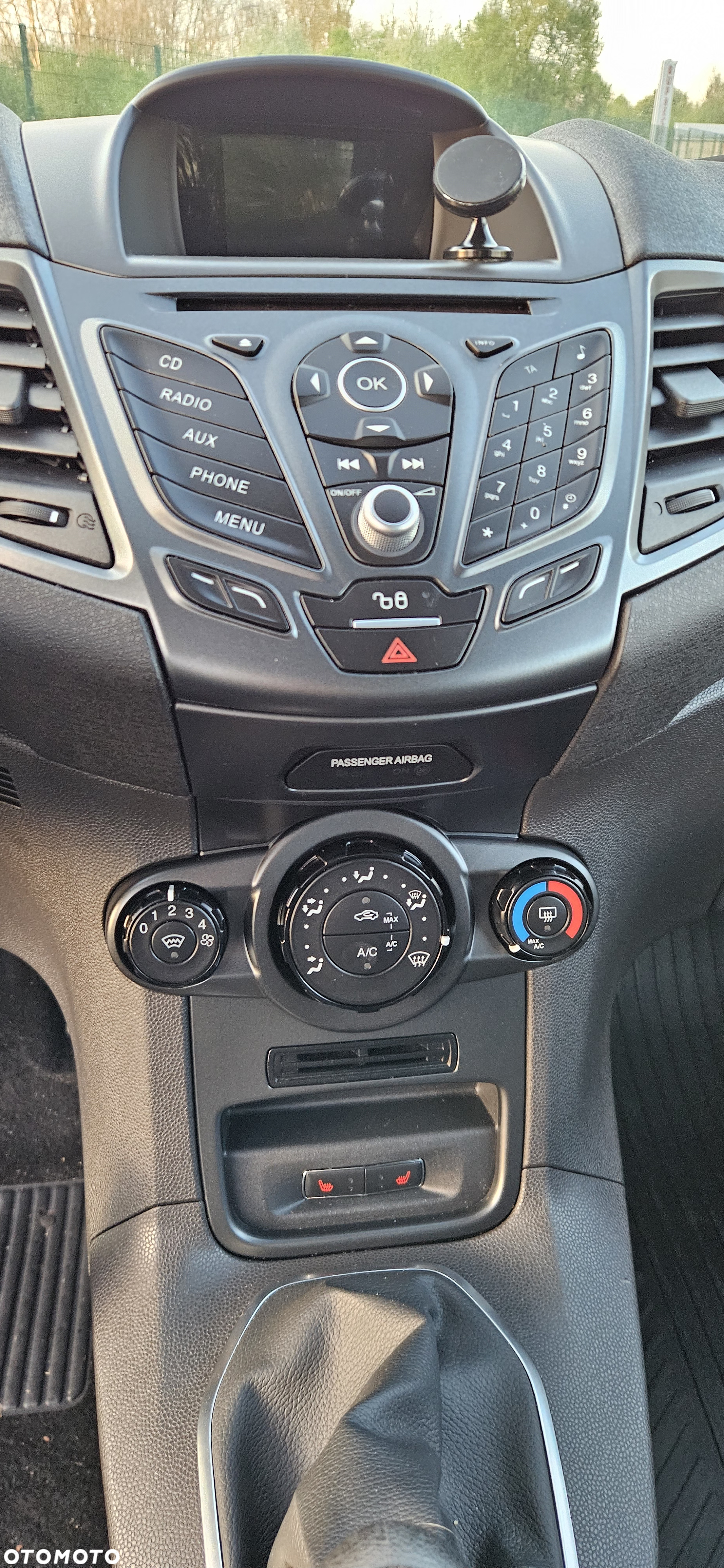 Ford Fiesta - 18