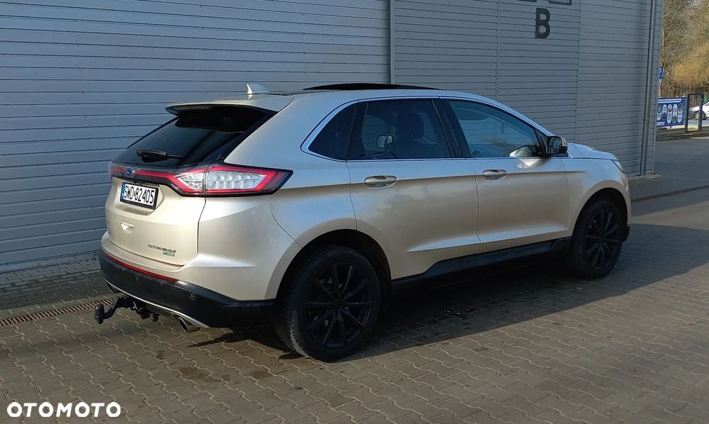 Ford Edge - 6