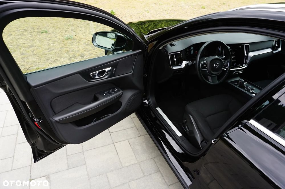 Volvo V60 B4 D Momentum Pro - 18