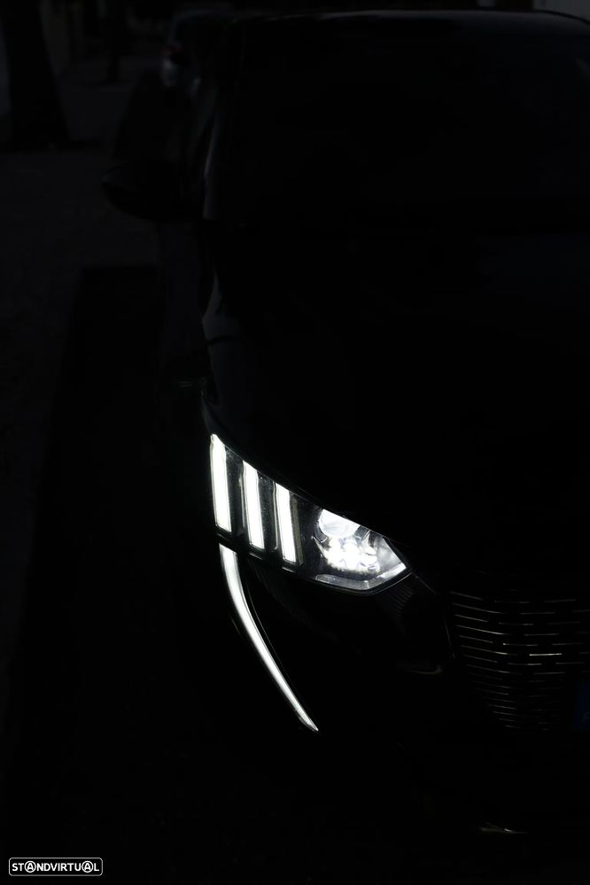 Peugeot 208 PureTech 100 GT Pack - 56