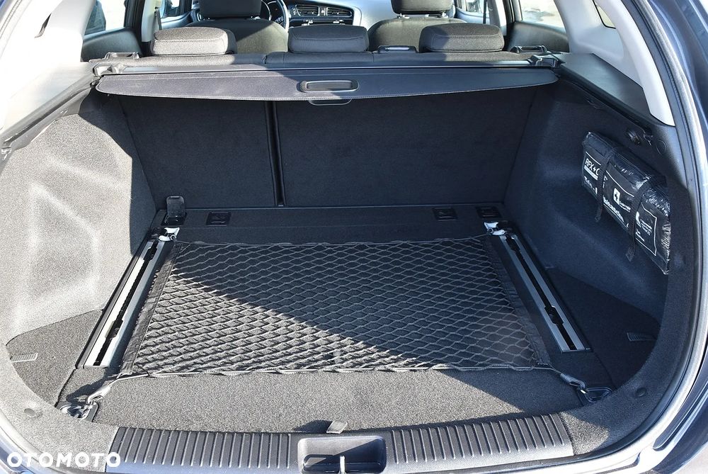 Kia Ceed 1.6 GDI DCT Platinum Edition - 12