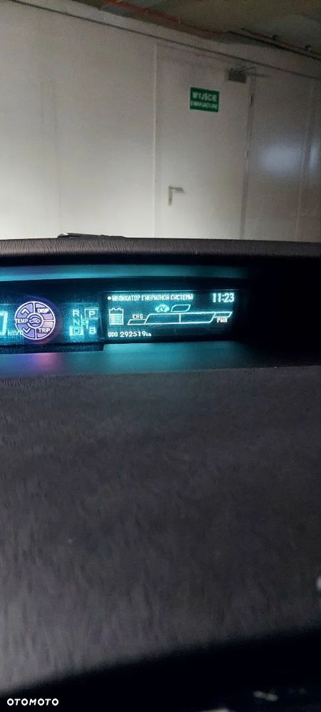 Toyota Prius 1.8 Hybrid Prestige - 24