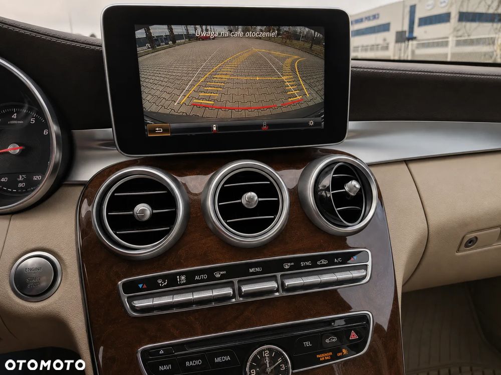 Mercedes-Benz Klasa C 300 7G-TRONIC Avantgarde - 14