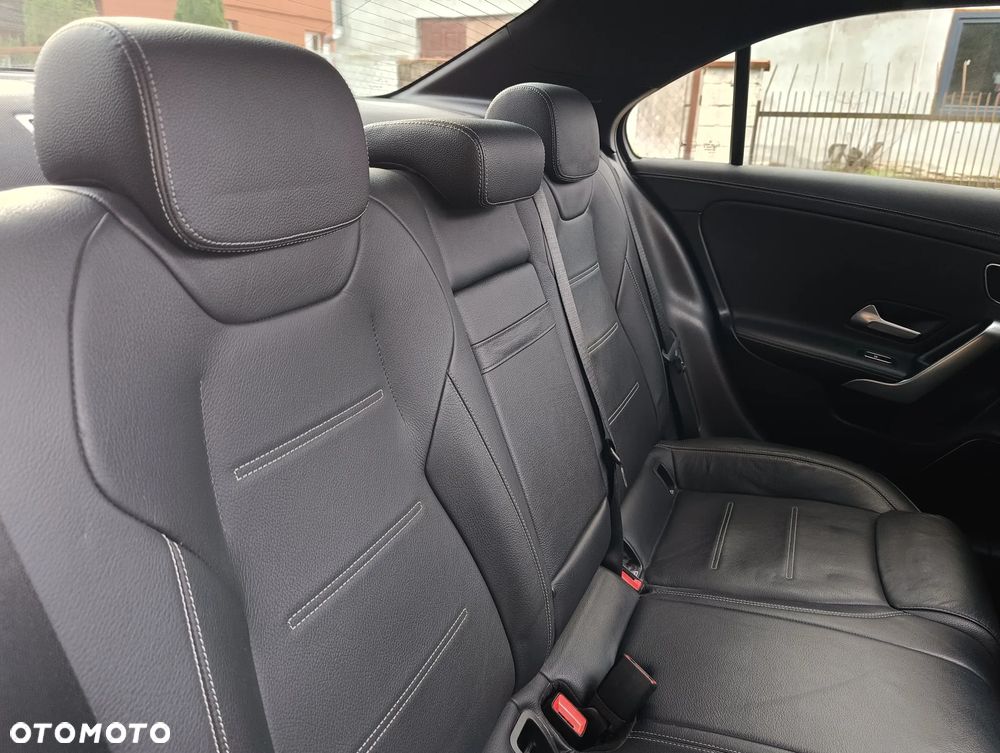 Mercedes-Benz Klasa A 250 e 8G-DCT AMG Line - 17