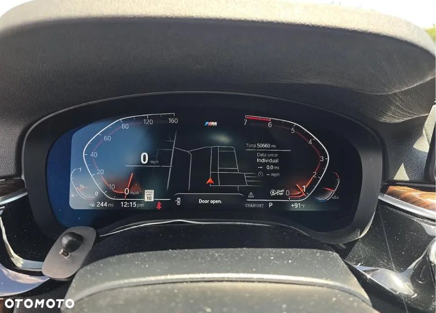 BMW Seria 5 530i xDrive M Sport Edition - 9