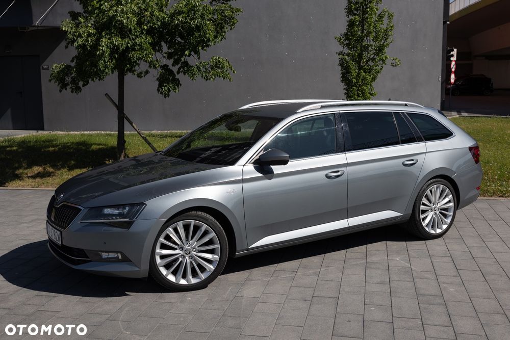 Skoda Superb 2.0 TDI L&K DSG - 1