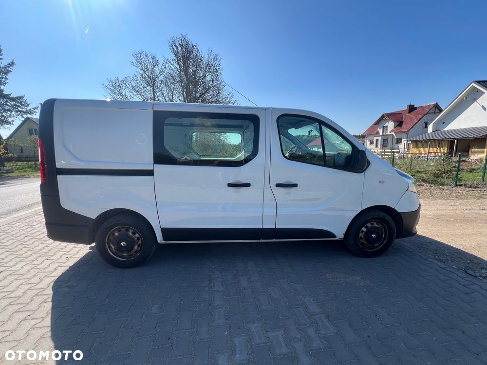 Renault trafic - 3