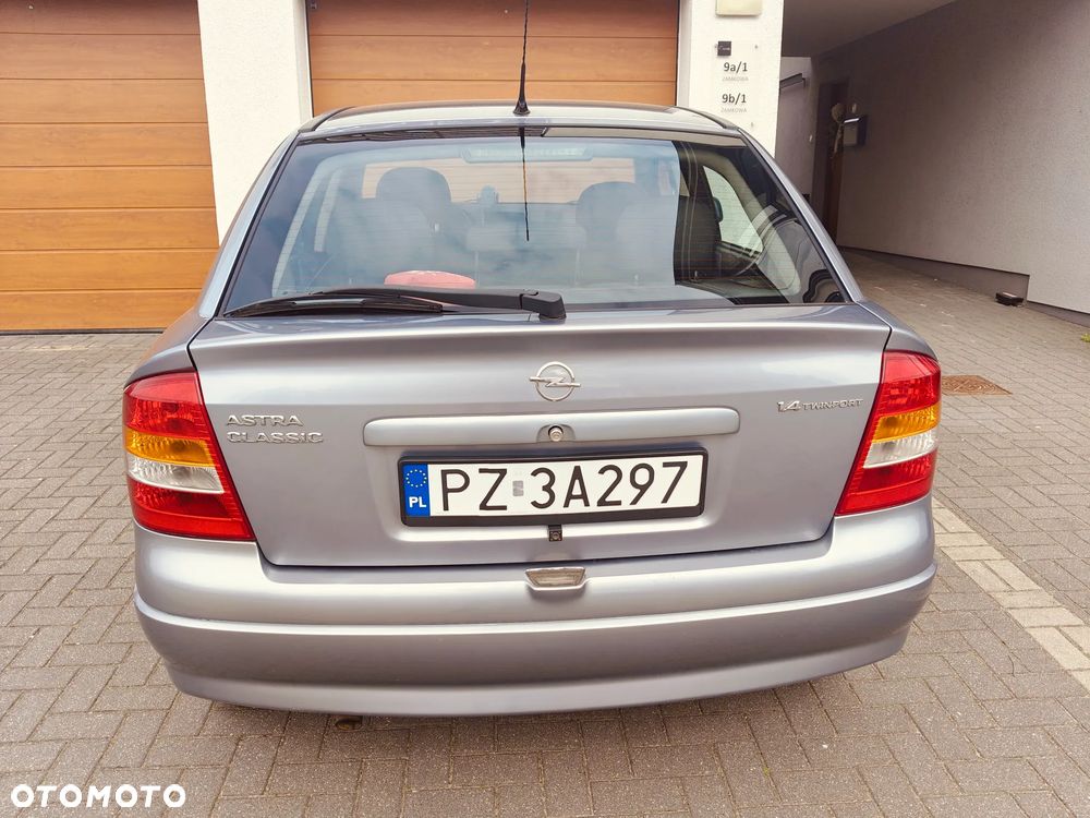Opel Astra 1.4 Start - 3