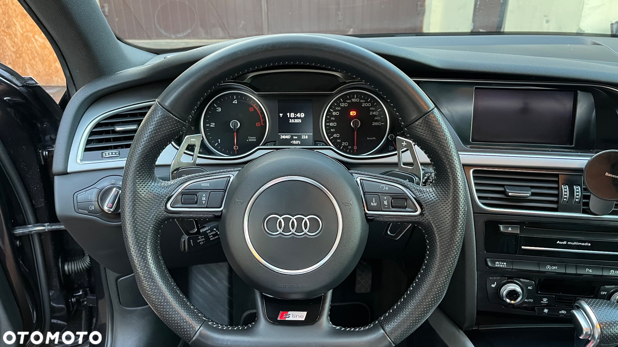 Audi A4 2.0 TDI Quattro Line S tronic - 19