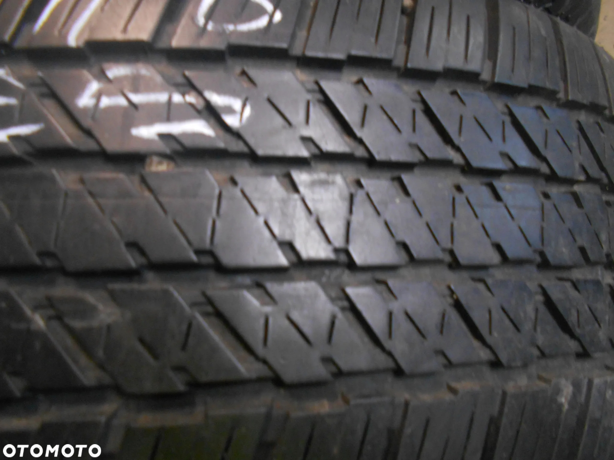 OPONY 265/60R18 BRIDGESTONE DUELER H/T 684 II DOT 3420 7.2MM - 4