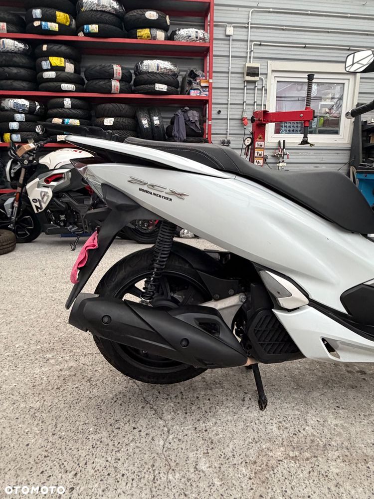 Honda PCX - 17