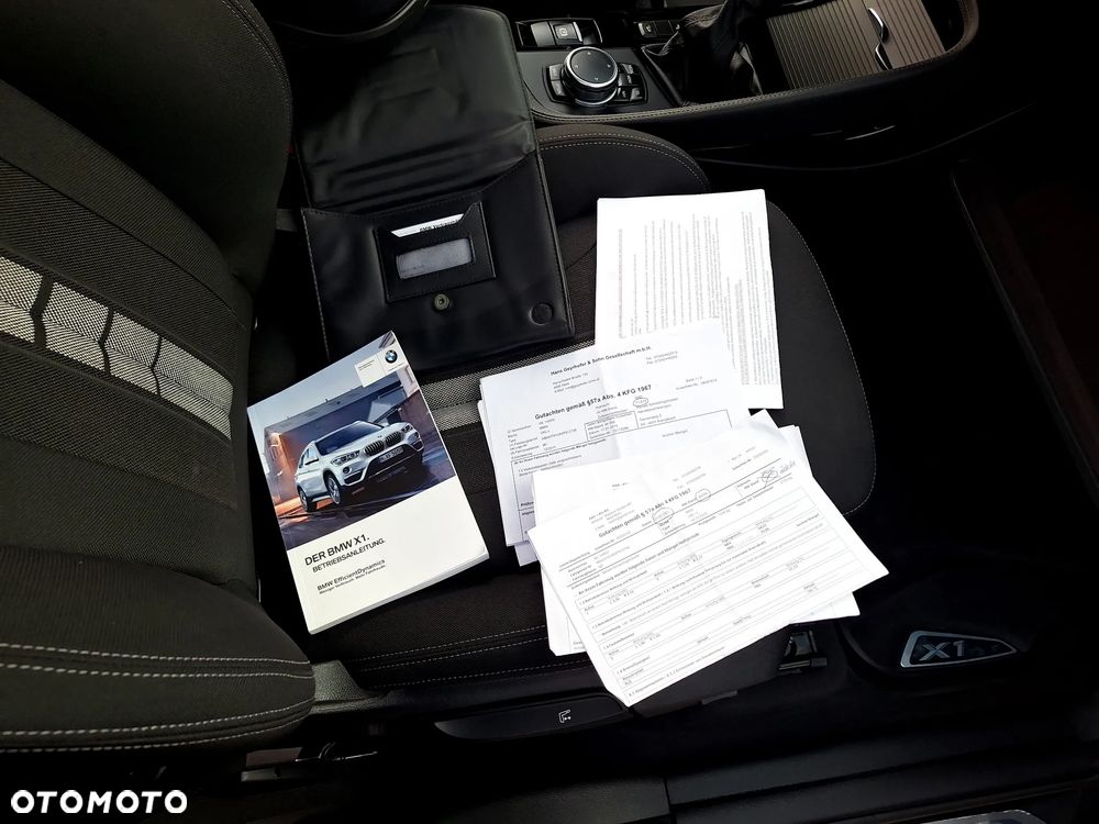BMW X1 xDrive18d Sport Line - 34
