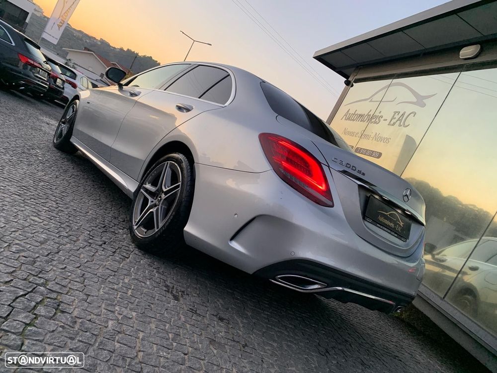 Mercedes-Benz C 300 de AMG Line - 9