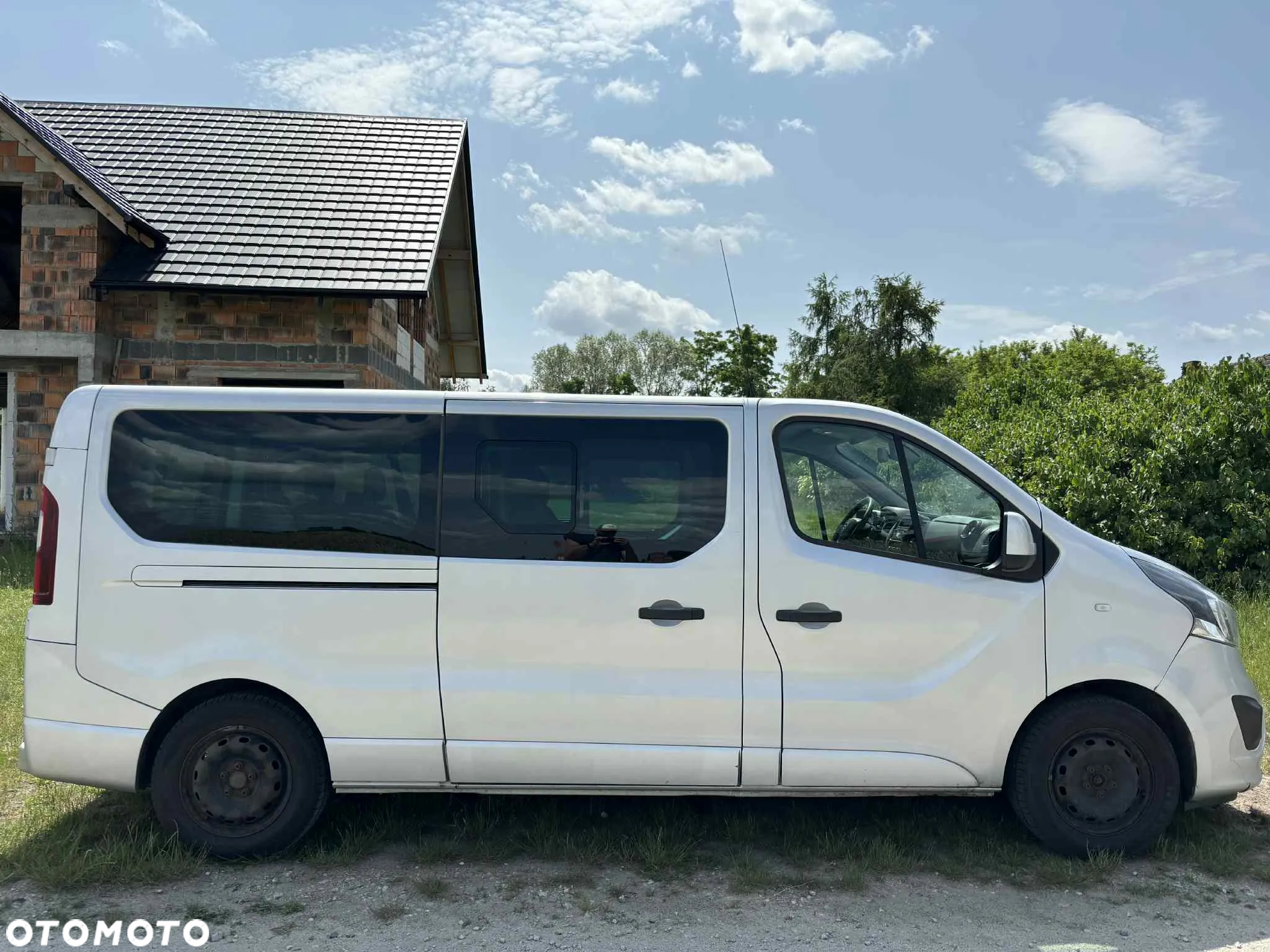 Opel Vivaro L1H1 2,7t Edition Elegance - 2