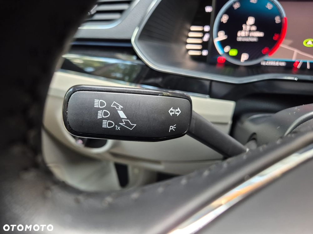 Skoda Superb 2.0 TSI L&K DSG - 14