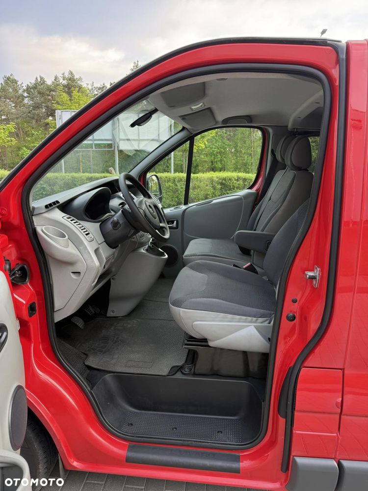 Opel Vivaro - 6
