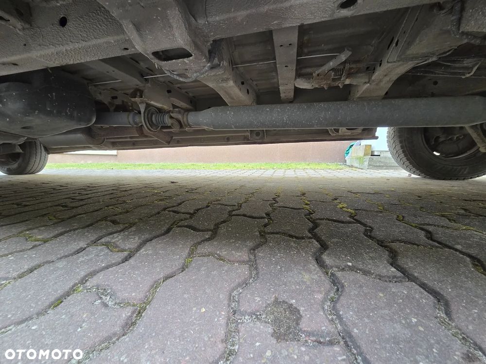 Mercedes-Benz Sprinter - 19