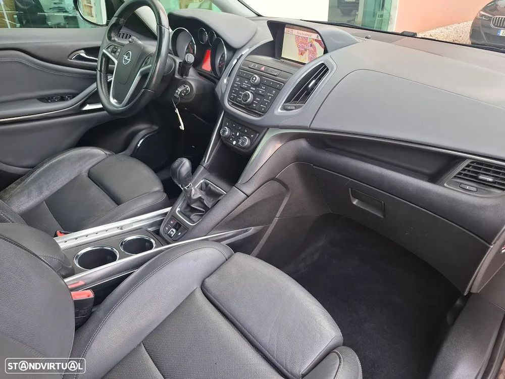Opel Zafira 2.0 CDTi Cosmo - 40