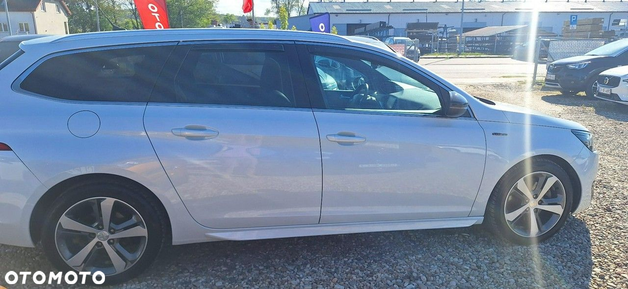 Peugeot 308 - 5