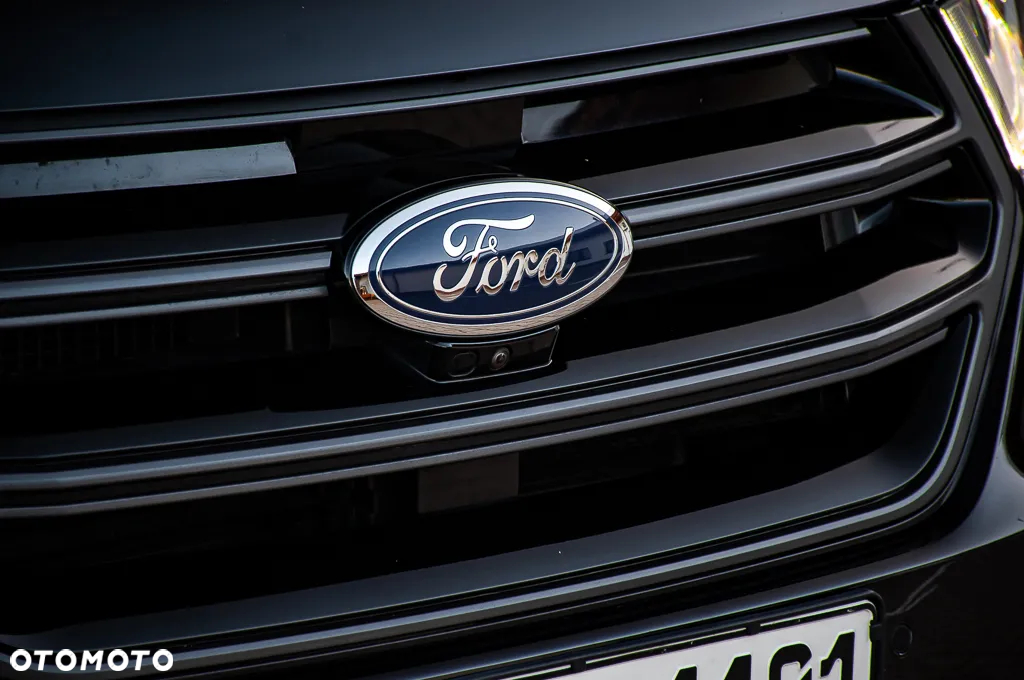 Ford Edge 2.0 TDCi Bi-Turbo 4x4 ST-LINE - 39