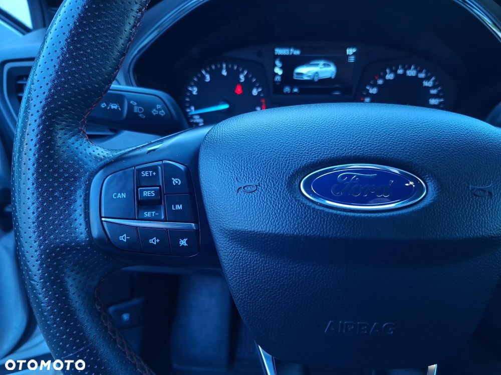 Ford Focus 1.0 EcoBoost ST-Line - 21