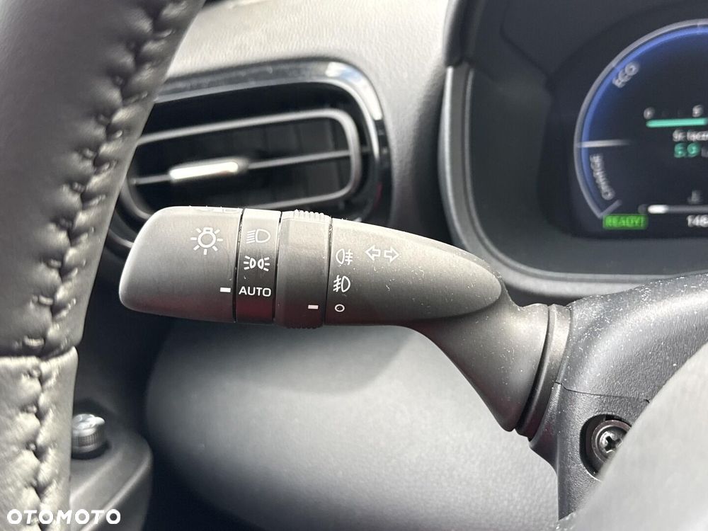 Toyota Yaris Hybrid 1.5 Executive - 18