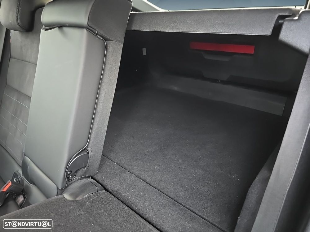 BMW iX2 eDrive20 Pack Desportivo M - 38