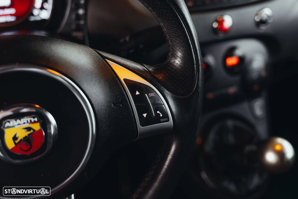 Abarth 595 1.4 T-Jet Competizione - 20