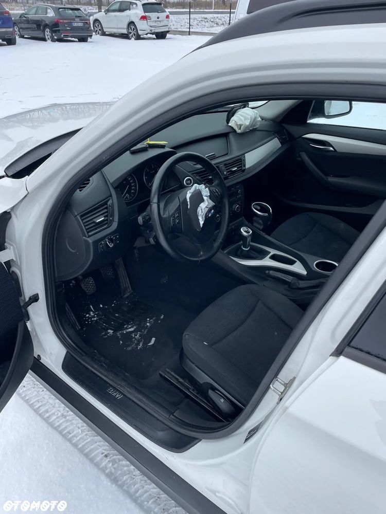 BMW X1 sDrive18d - 9
