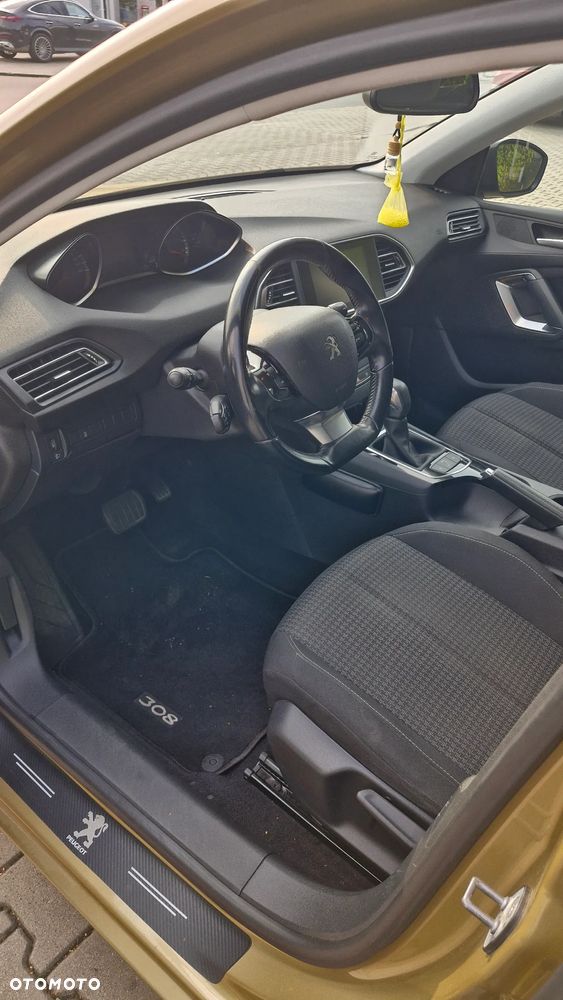 Peugeot 308 SW 1.6 BlueHDi Active S&S EAT6 - 7