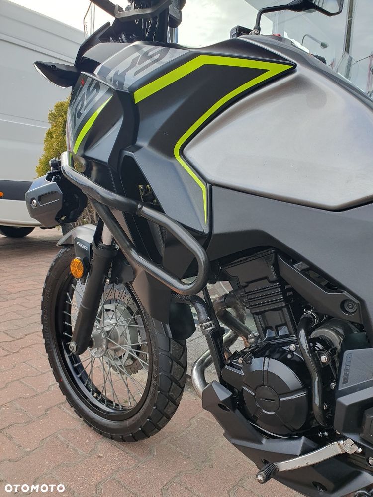 Kawasaki Versys-X 300 - 25