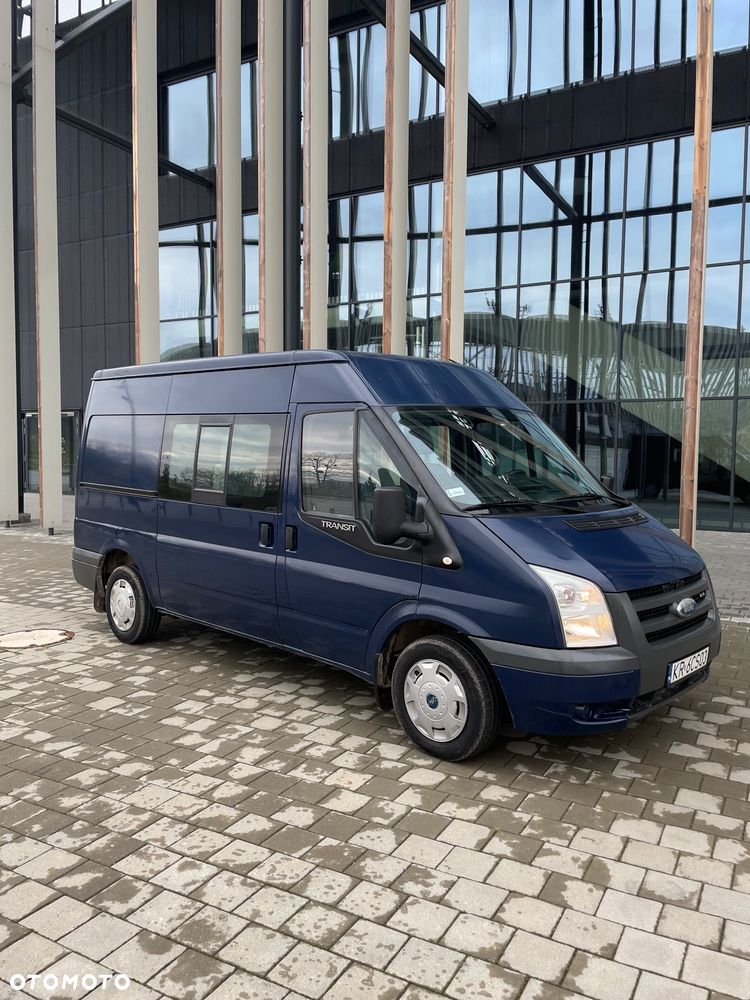 Ford Transit - 1