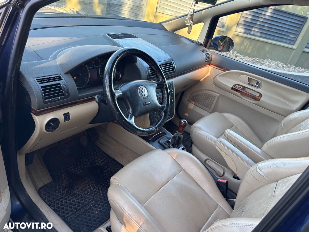 Volkswagen Sharan - 4