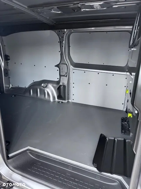 Toyota proace - 8