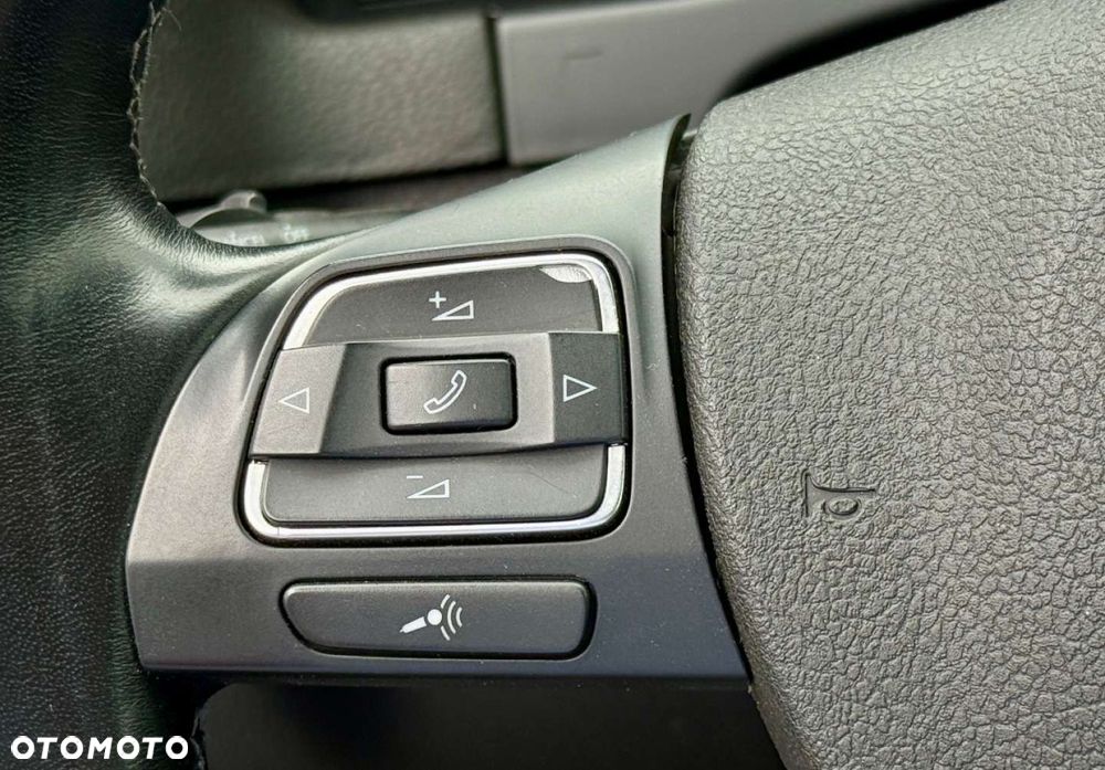 Volkswagen Golf Plus - 22