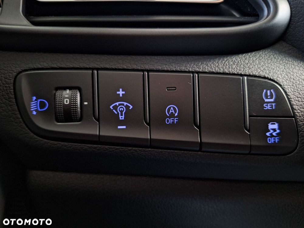 Hyundai i30 1.5 T-GDI 48V Smart DCT - 39