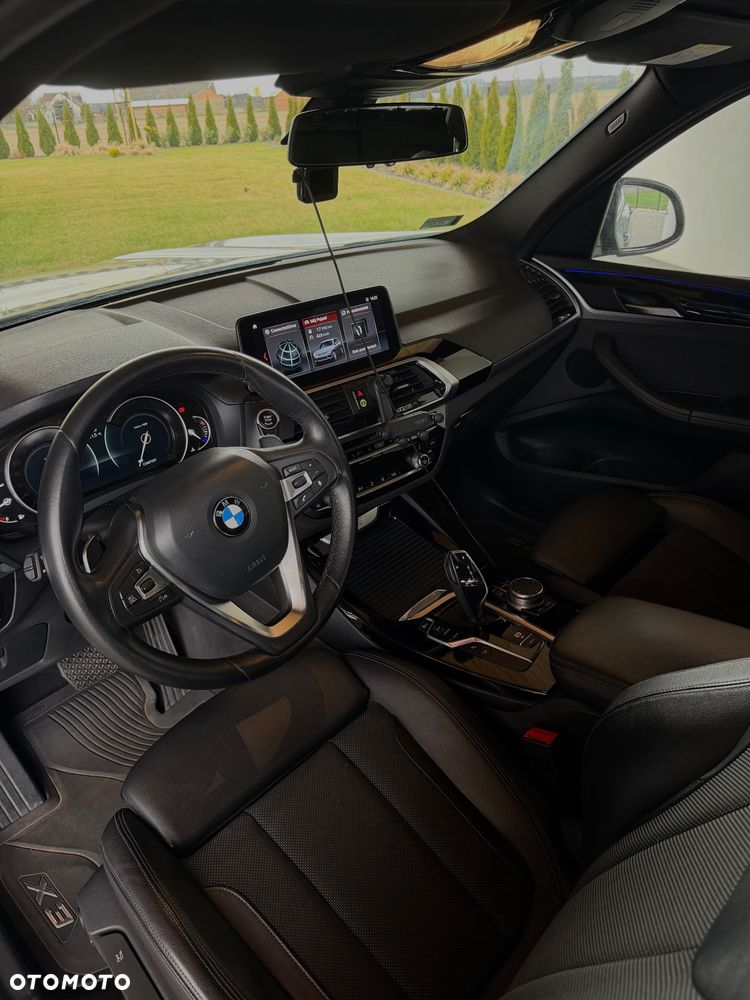 BMW X3 - 22