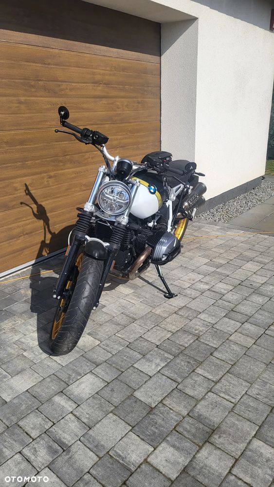 BMW R - 7