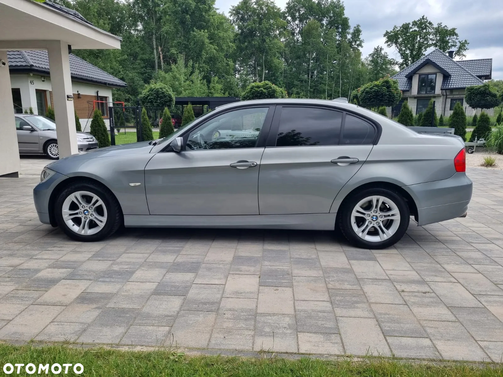 BMW Seria 3 318d Sport Line - 8