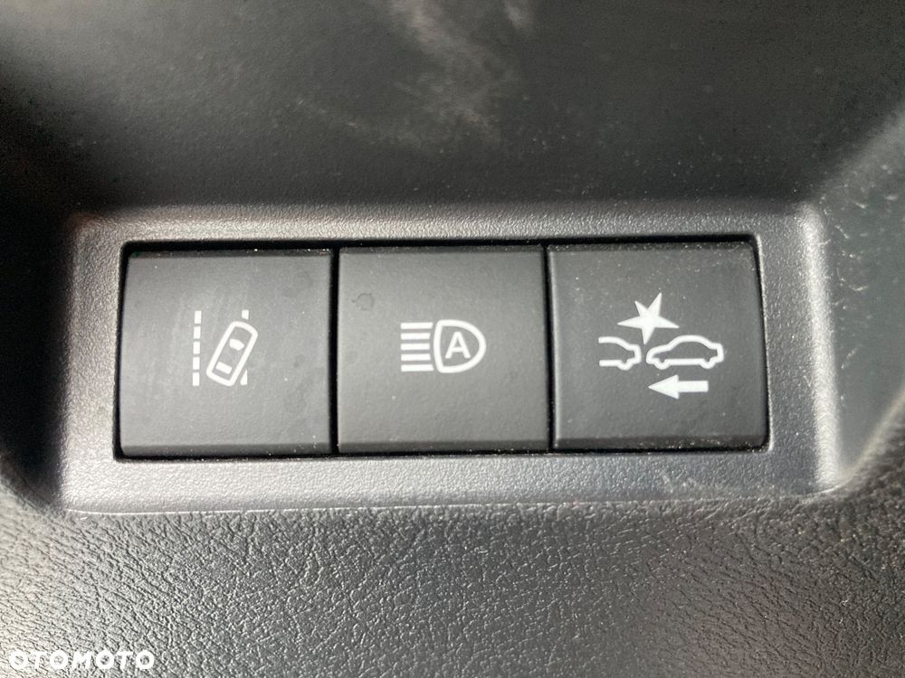 Toyota Yaris 1.5 VVT-i Launch Edition - 9