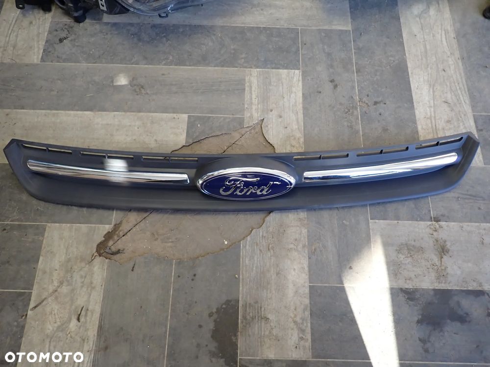 FORD KUGA MK2 GRILL CV44-8200-BF5YZ29 - 1