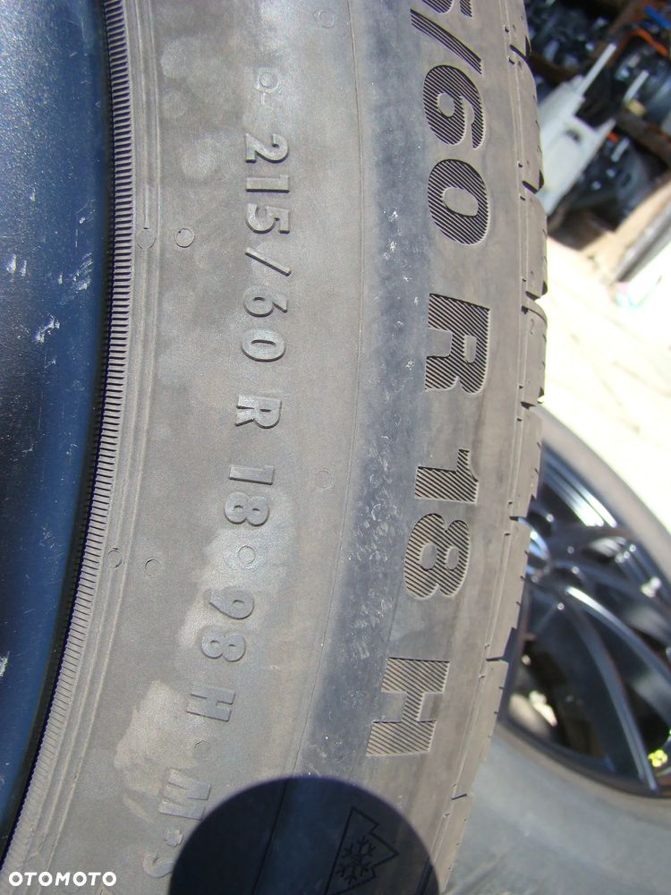 a29 5x112 Mercedes Benz GLA H247 GLB X247 6,5Jx18 215/60 zima czujniki TPMS - 9